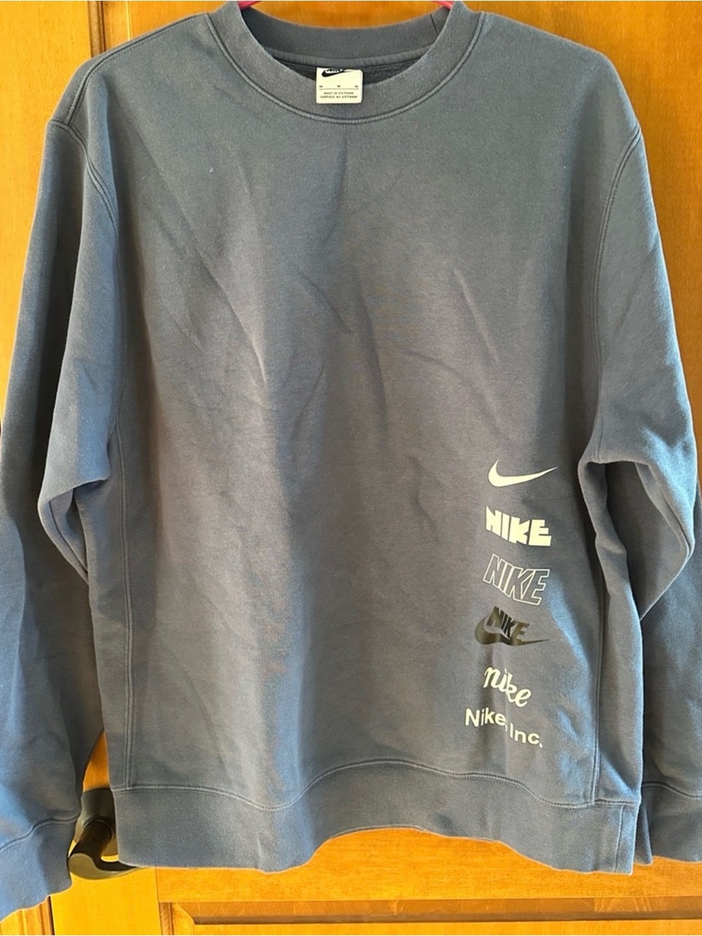 Nike Club Fleece Crewneck Sweatshirt Gray Blue Stacked Multi Logo Men's M